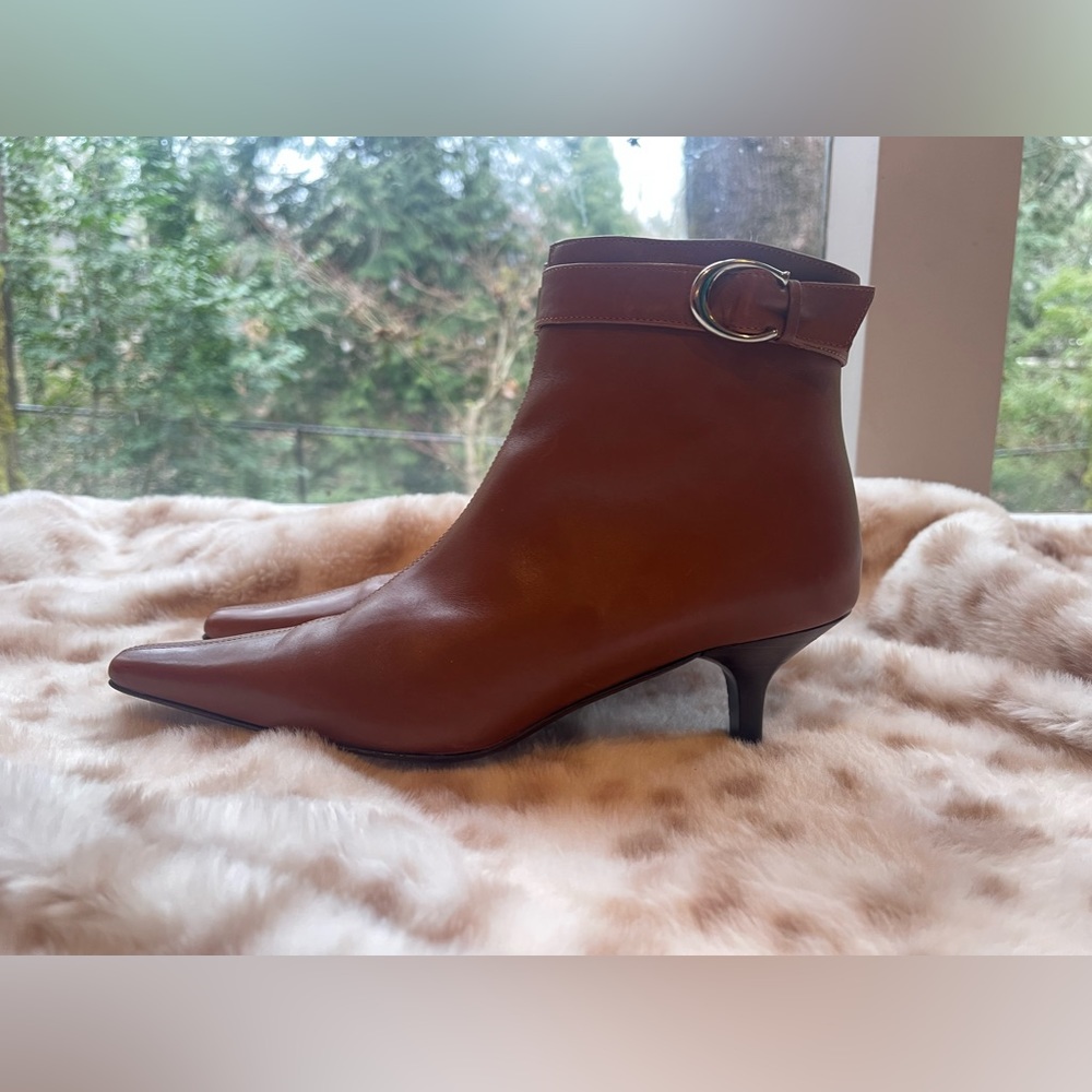 Coach Brown Leather Pointed Ankle Zip-Up Booties